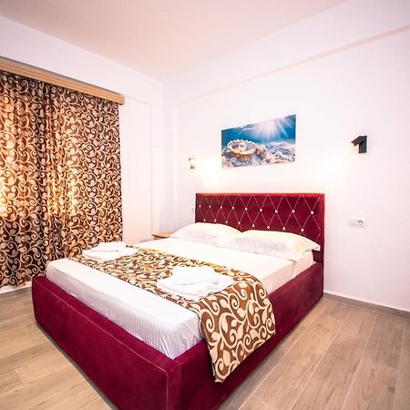 Hotel Perla קסאמיל מראה חיצוני תמונה
