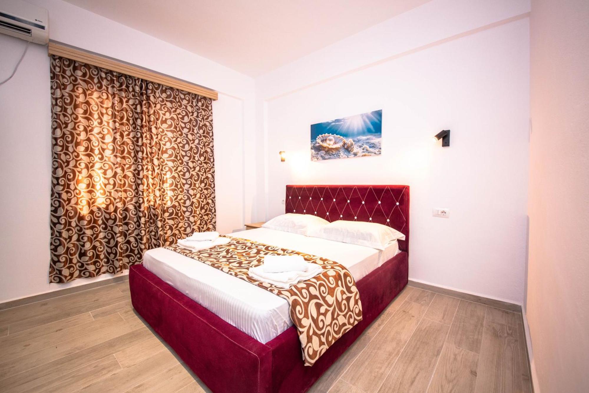 Hotel Perla קסאמיל מראה חיצוני תמונה