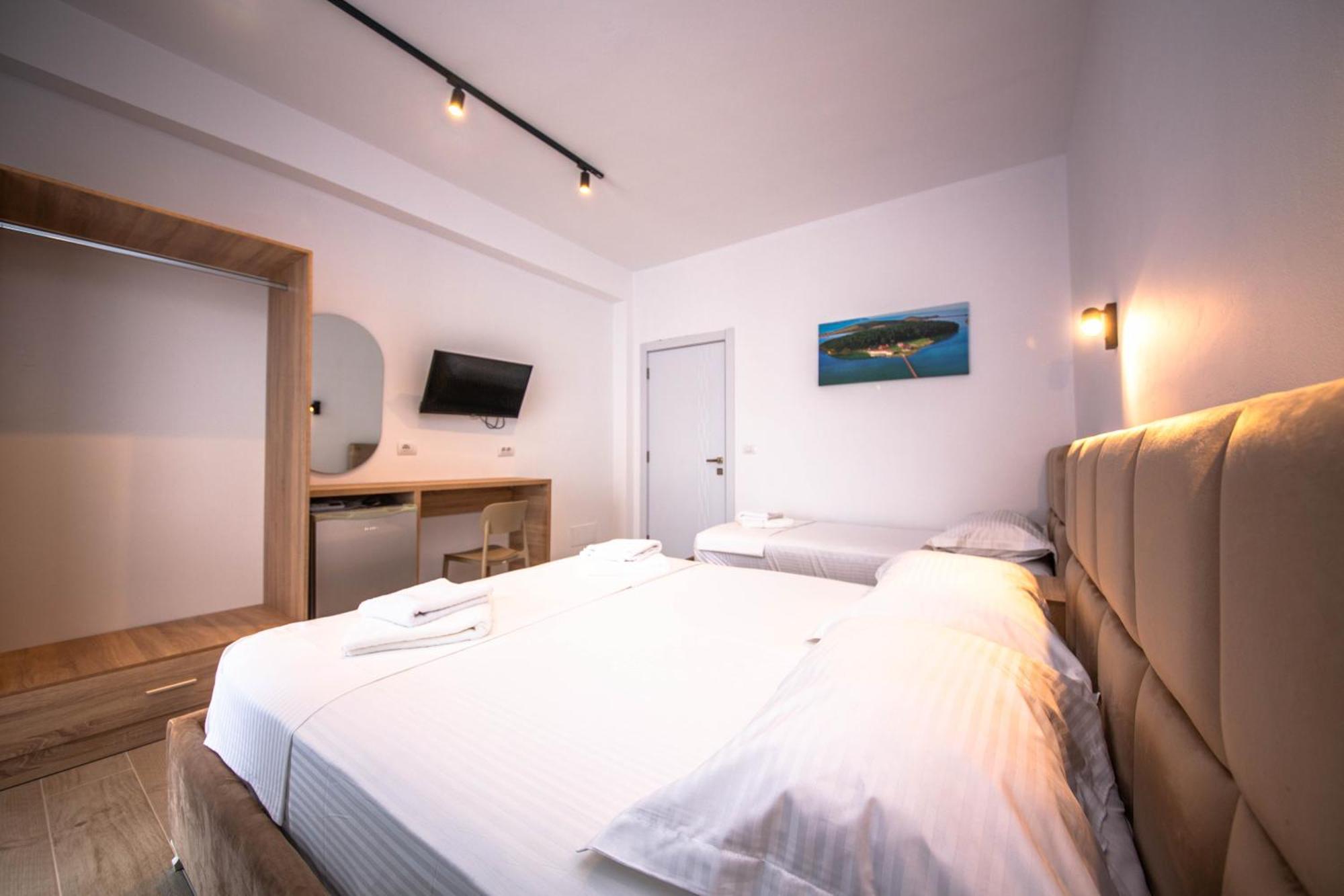 Hotel Perla קסאמיל מראה חיצוני תמונה