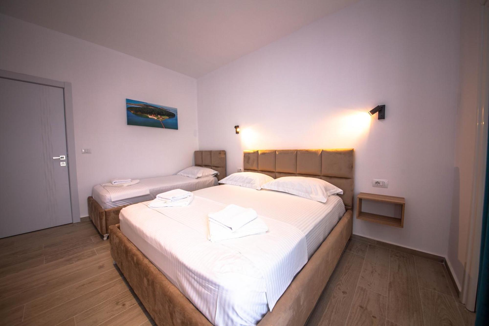 Hotel Perla קסאמיל מראה חיצוני תמונה