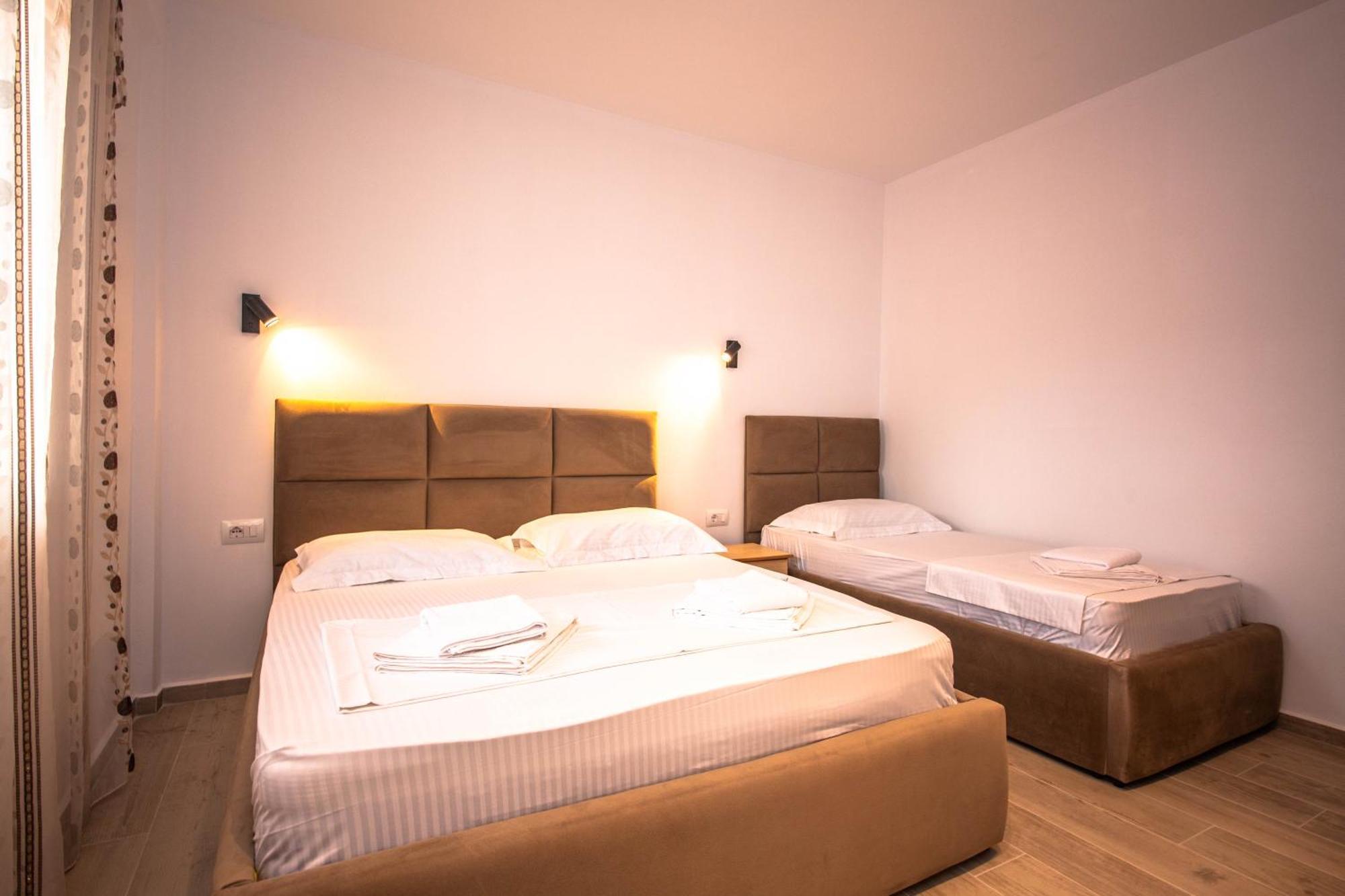 Hotel Perla קסאמיל מראה חיצוני תמונה