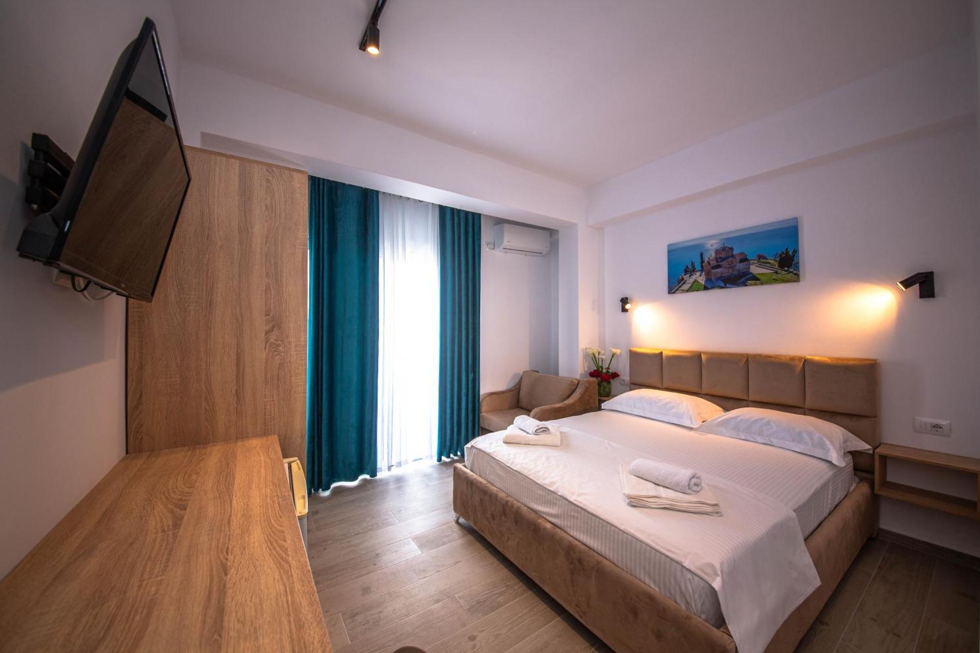 Hotel Perla קסאמיל מראה חיצוני תמונה