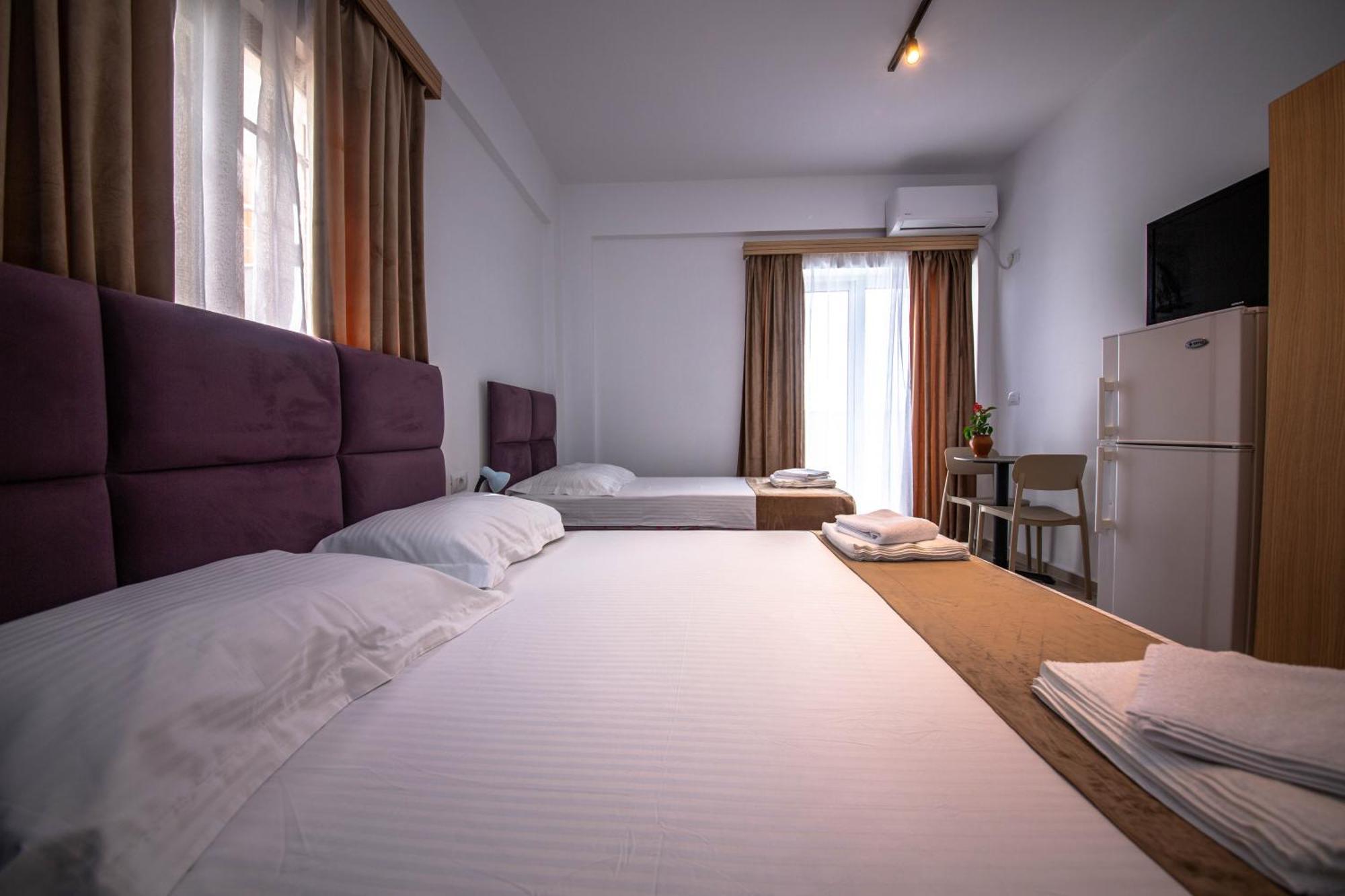 Hotel Perla קסאמיל מראה חיצוני תמונה