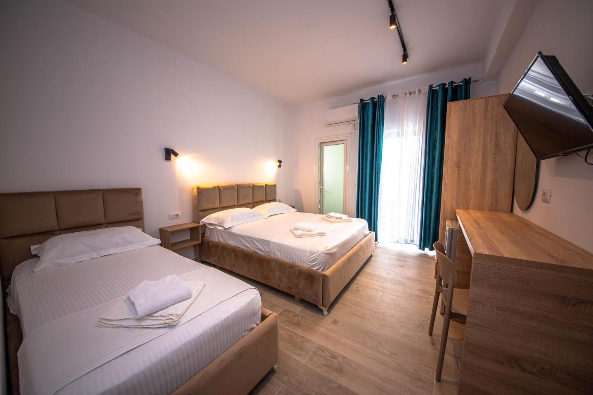 Hotel Perla קסאמיל מראה חיצוני תמונה