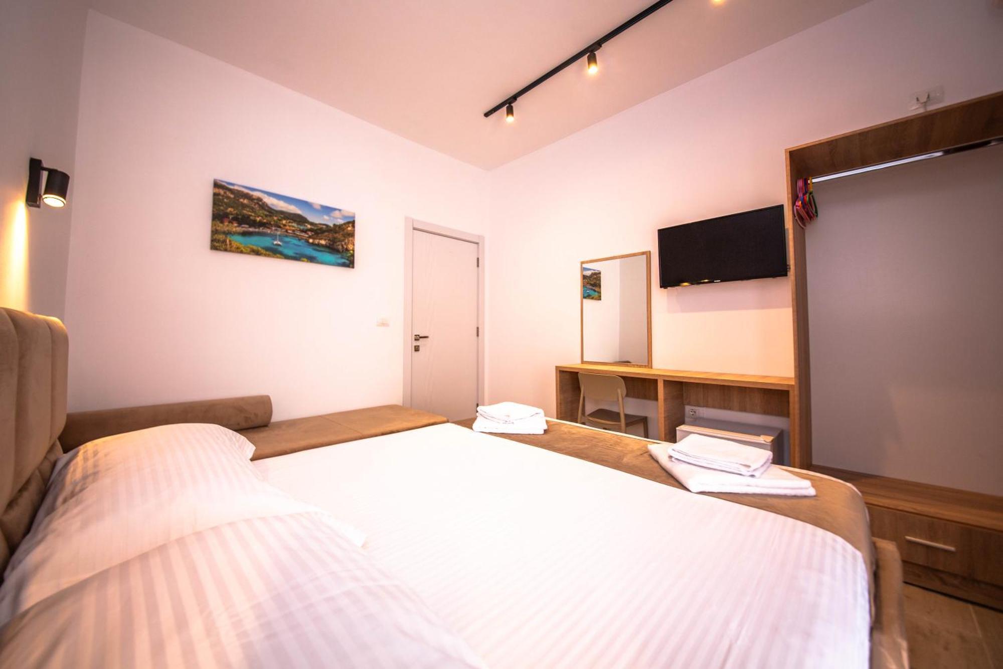 Hotel Perla קסאמיל מראה חיצוני תמונה