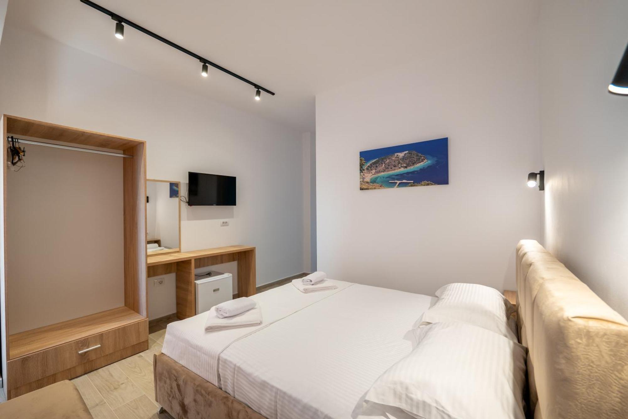 Hotel Perla קסאמיל מראה חיצוני תמונה