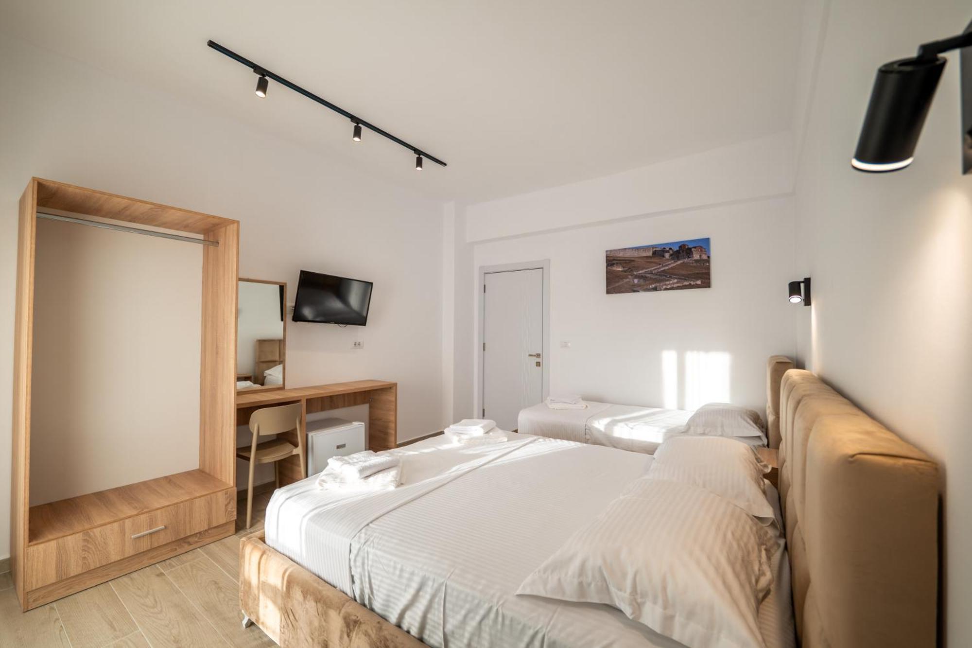 Hotel Perla קסאמיל מראה חיצוני תמונה