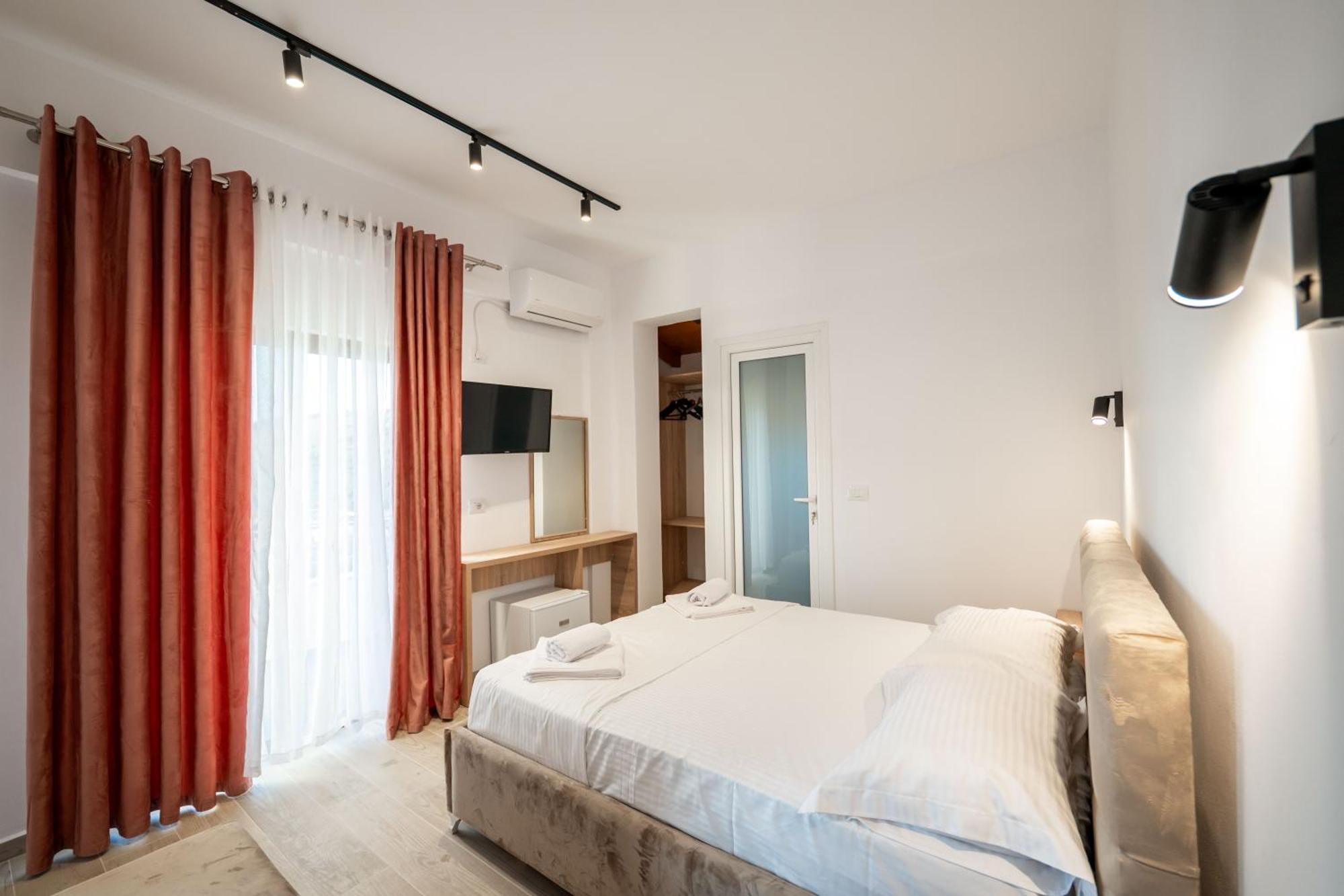 Hotel Perla קסאמיל מראה חיצוני תמונה