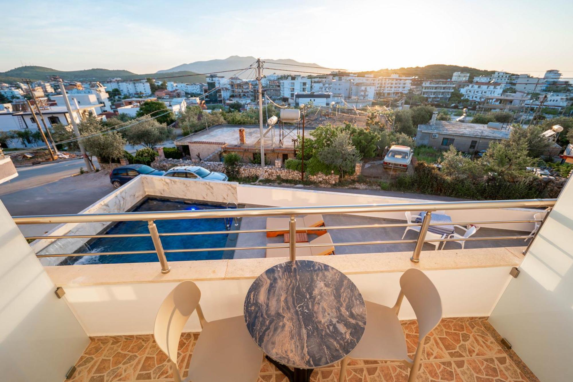 Hotel Perla קסאמיל מראה חיצוני תמונה