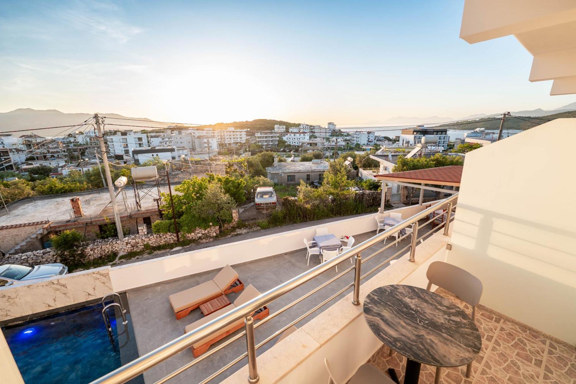 Hotel Perla קסאמיל מראה חיצוני תמונה