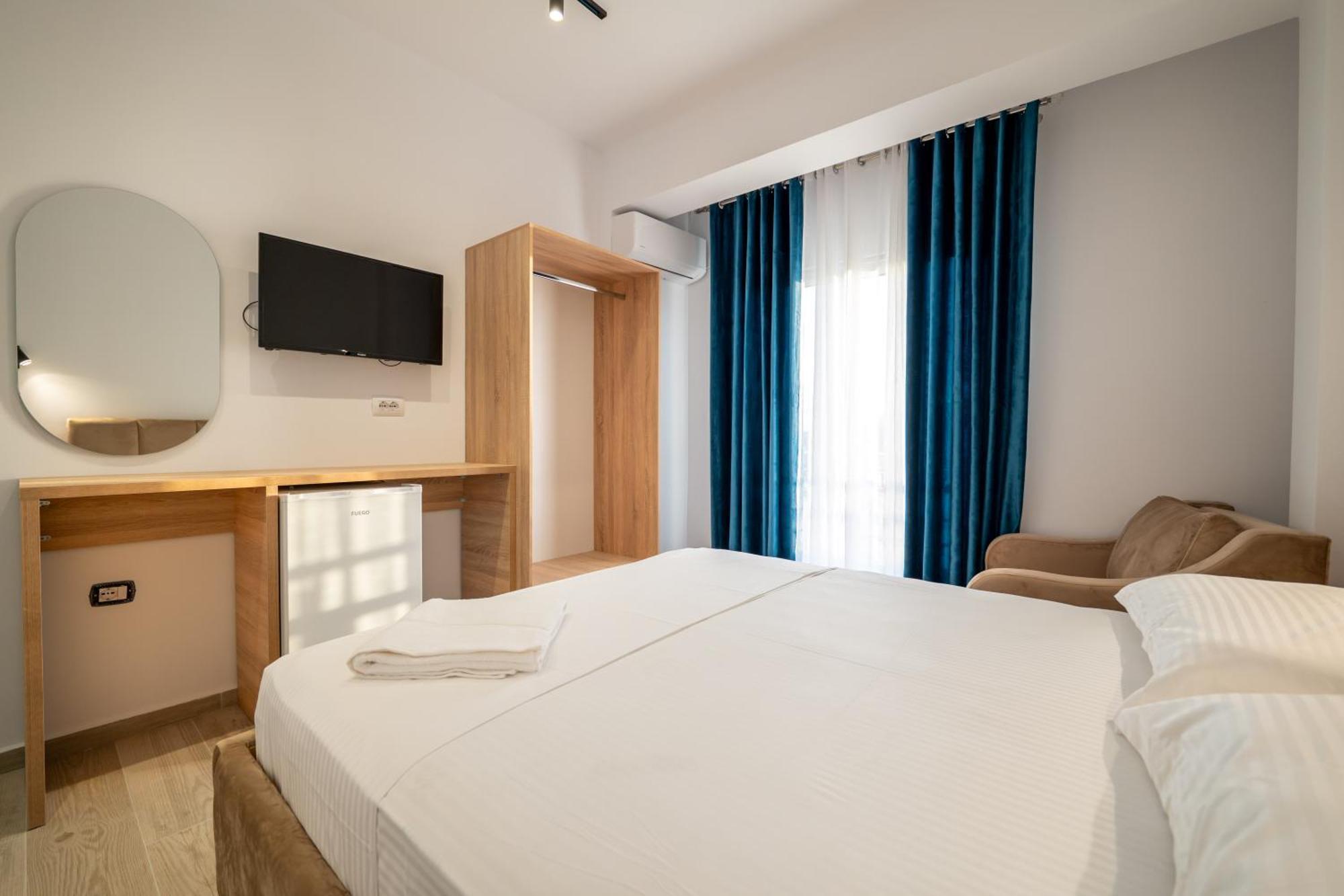 Hotel Perla קסאמיל מראה חיצוני תמונה