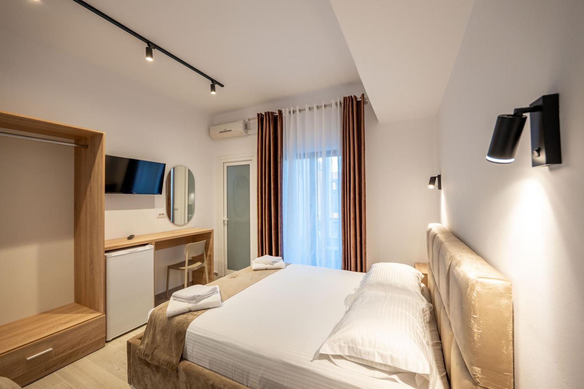 Hotel Perla קסאמיל מראה חיצוני תמונה