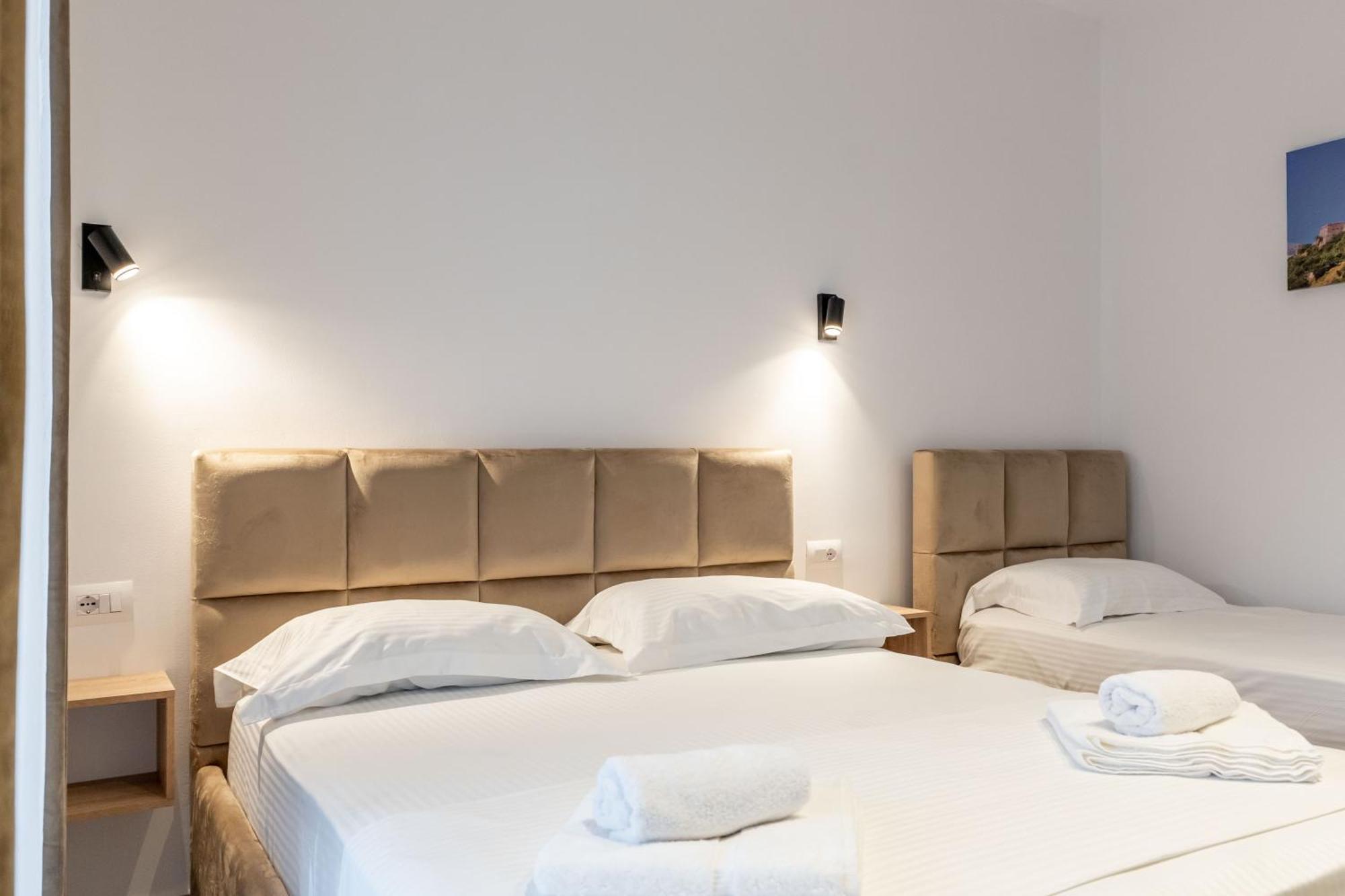 Hotel Perla קסאמיל מראה חיצוני תמונה